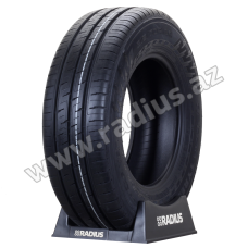 Hakka VAN 215/70 R15C 